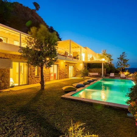 5Br Villa With Private Pool And Aegean Views * בודרום