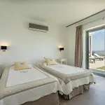 5Br Villa With Private Pool And Aegean Views 博德鲁姆